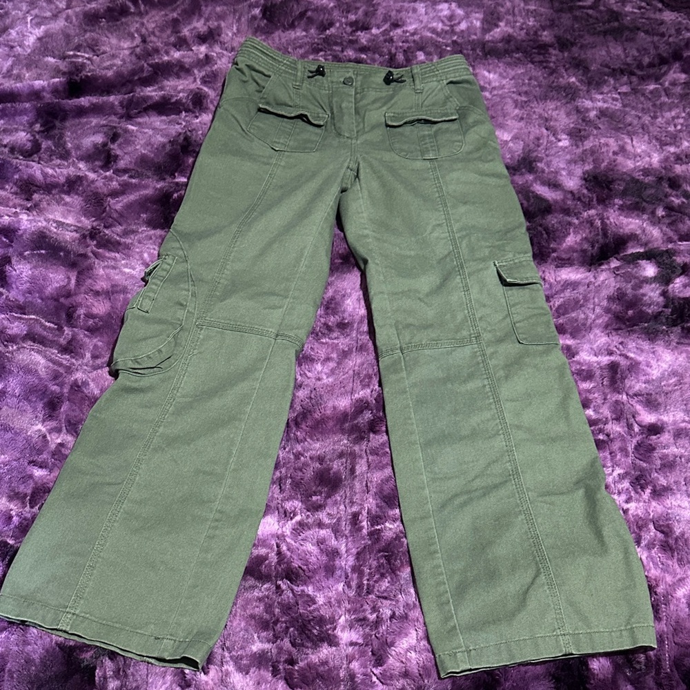 Brandy Melville Olive Cargo Pants